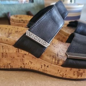 Vionic Slide Adjustable Platform - Pepper Black size 7